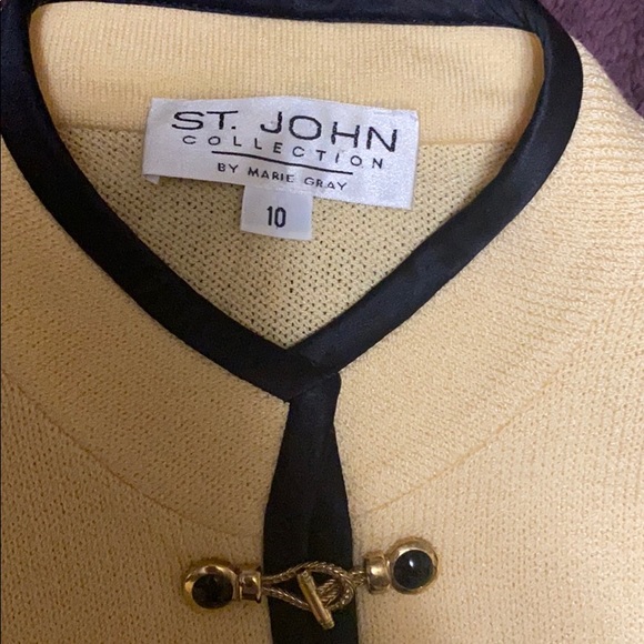 St. John’s sweater - Picture 2 of 4